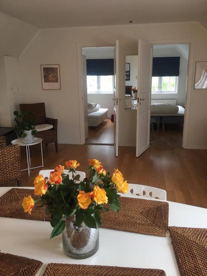Leilighet I Sorlandshus I Son - Sjoutsikt - Naer Son Spa エクステリア 写真