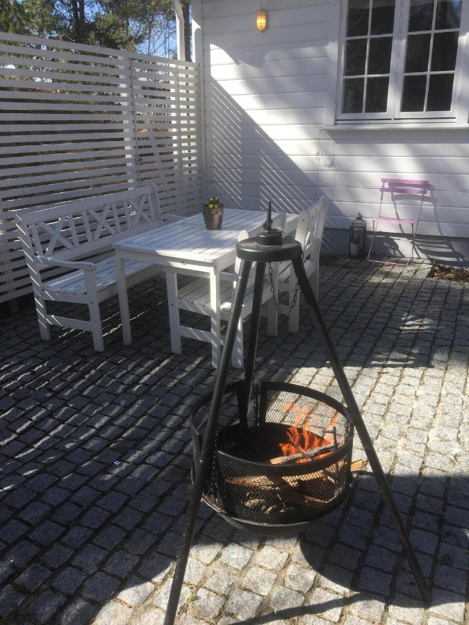 Leilighet I Sorlandshus I Son - Sjoutsikt - Naer Son Spa エクステリア 写真